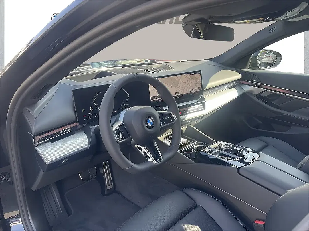 BMW 520 - Thumbnail 9