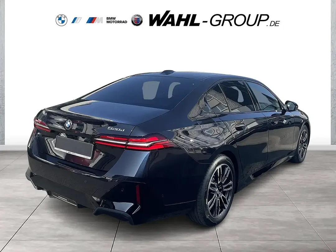 BMW 520 - Thumbnail 4