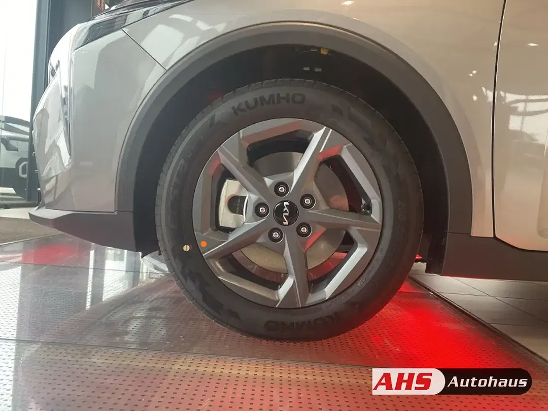 Kia K4 - Thumbnail 6