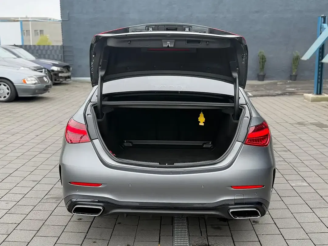 Mercedes-Benz C 300 - Thumbnail 5