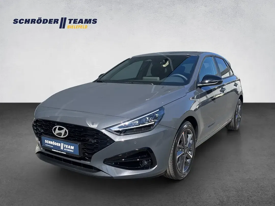 Hyundai i30 - Thumbnail 1
