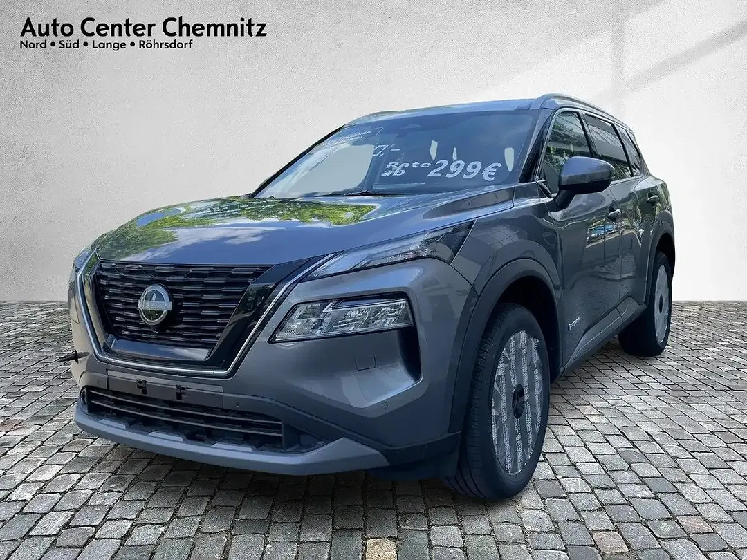 Nissan X-Trail - Thumbnail 1
