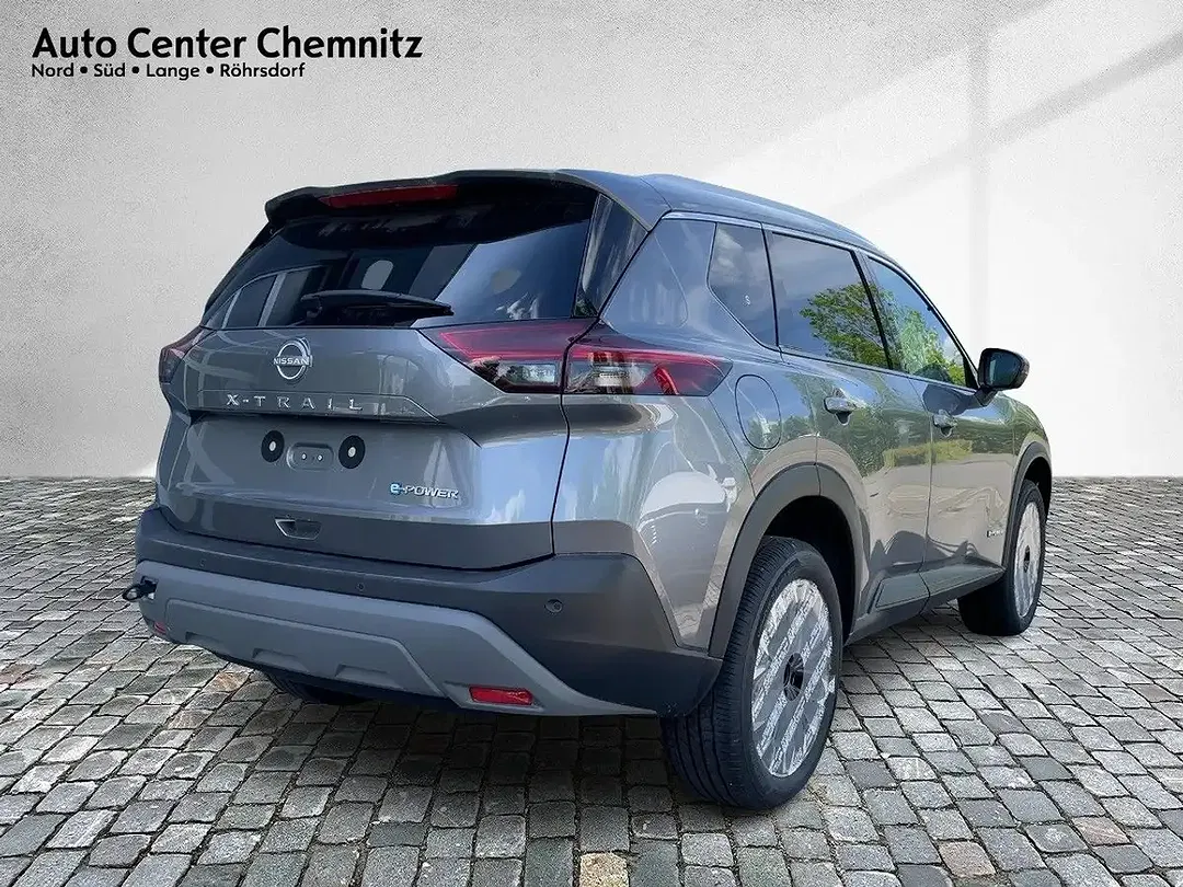 Nissan X-Trail - Thumbnail 2
