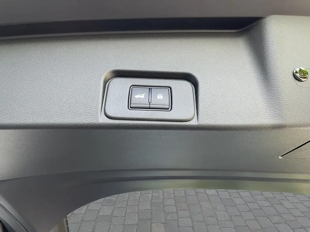 Nissan X-Trail - Thumbnail 6