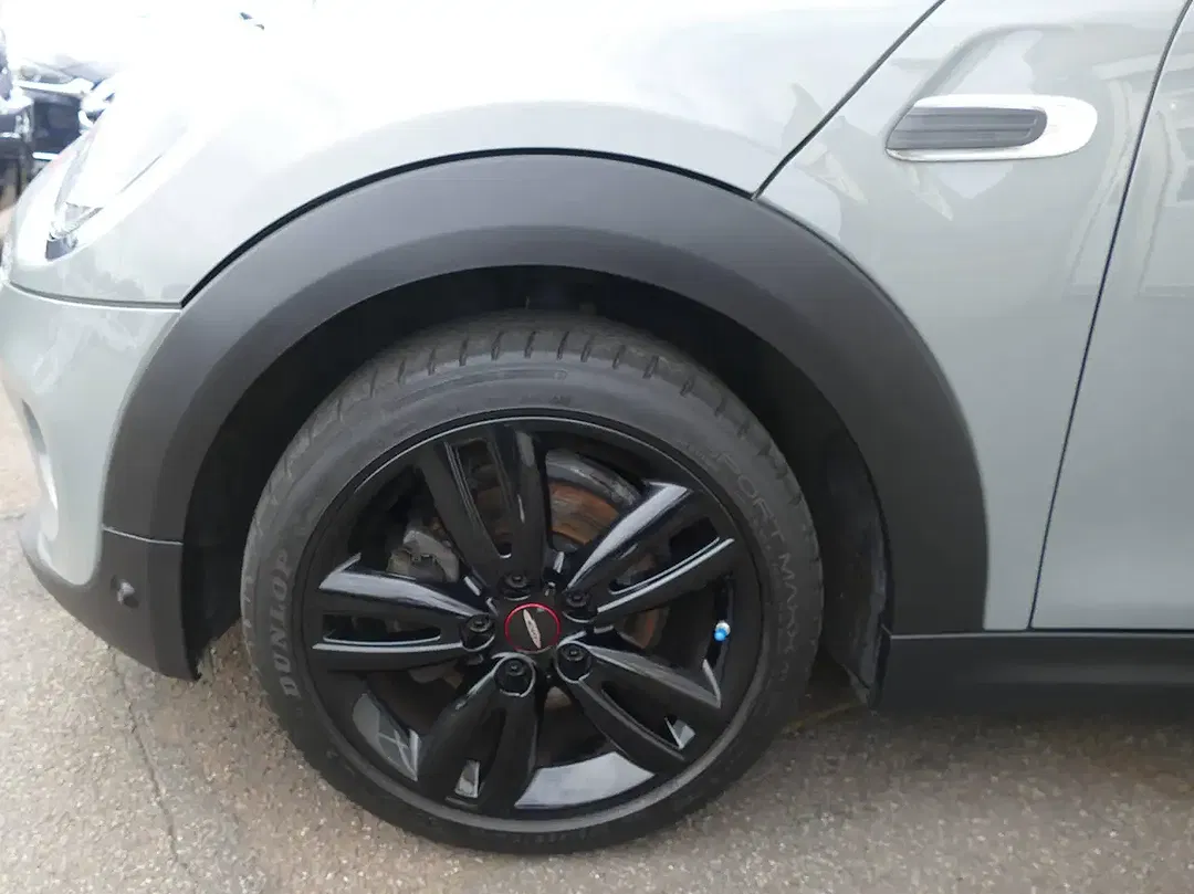 MINI Cooper Cabrio - Thumbnail 15