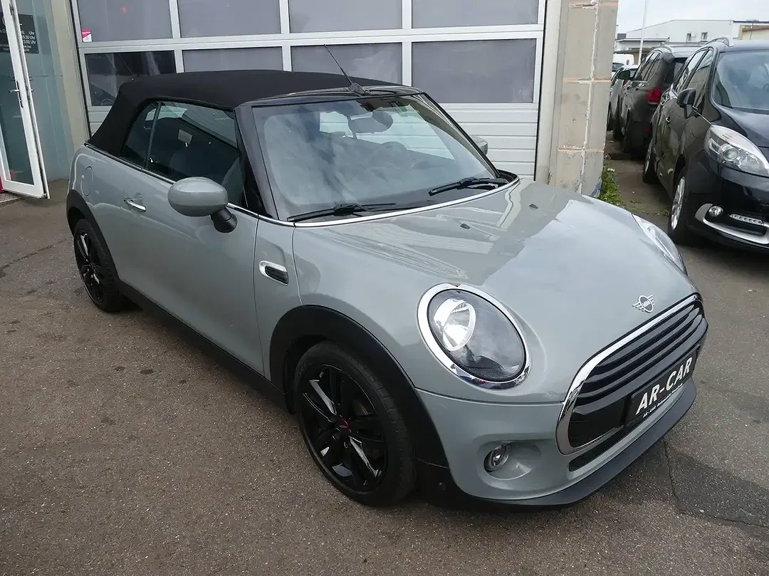 MINI Cooper Cabrio - Thumbnail 2