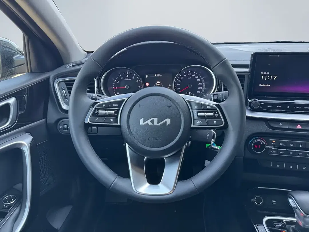 Kia Ceed SW / cee'd SW - Thumbnail 12
