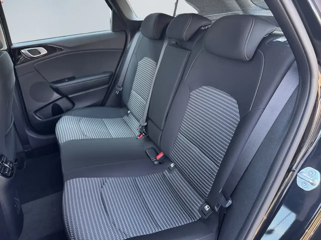 Kia Ceed SW / cee'd SW - Thumbnail 13
