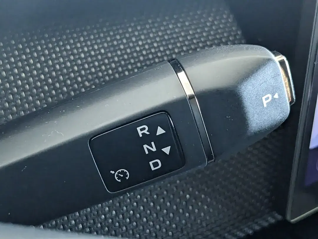 Mazda CX-6e - Thumbnail 6