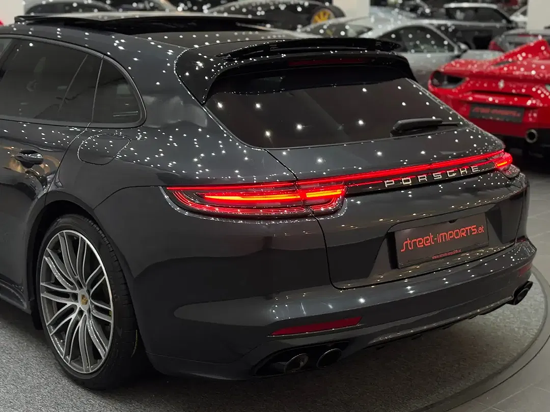 Porsche Panamera - Thumbnail 10