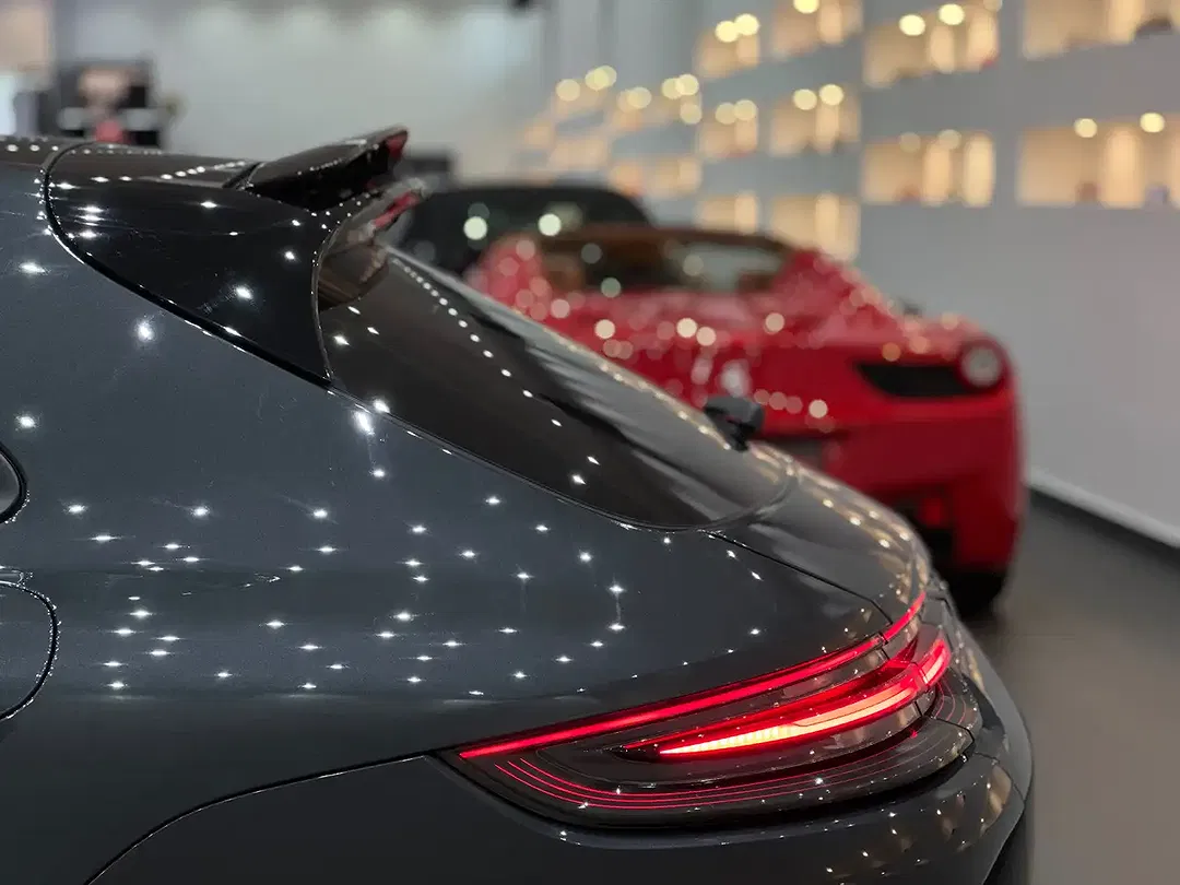 Porsche Panamera - Thumbnail 13