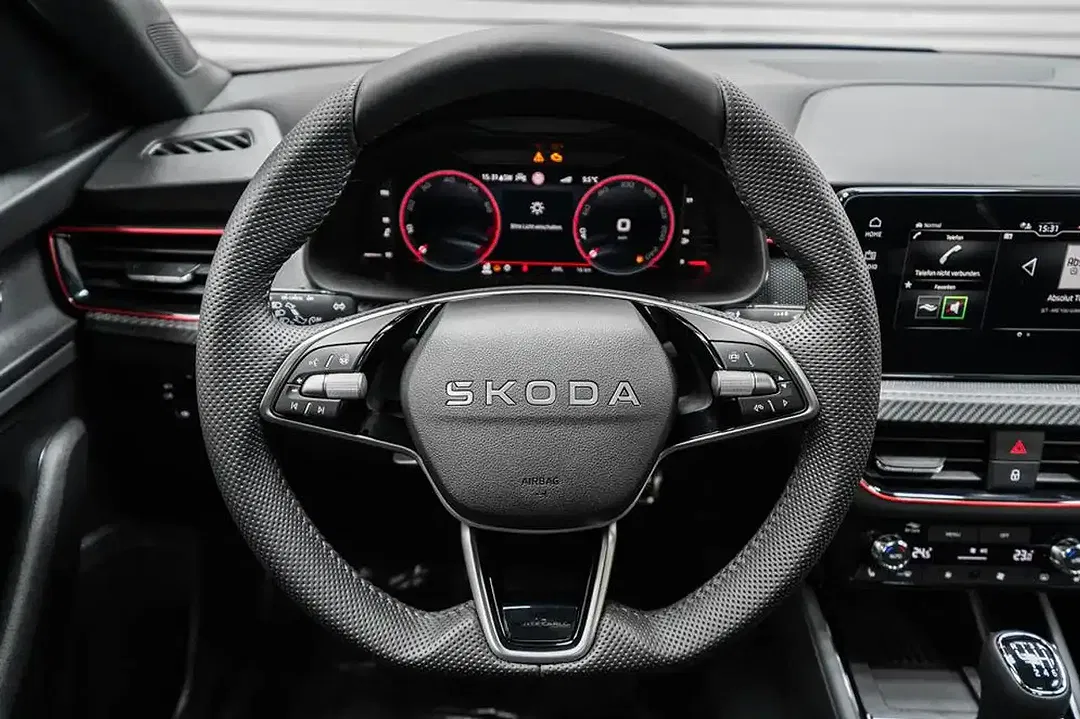 Skoda Kamiq - Thumbnail 9