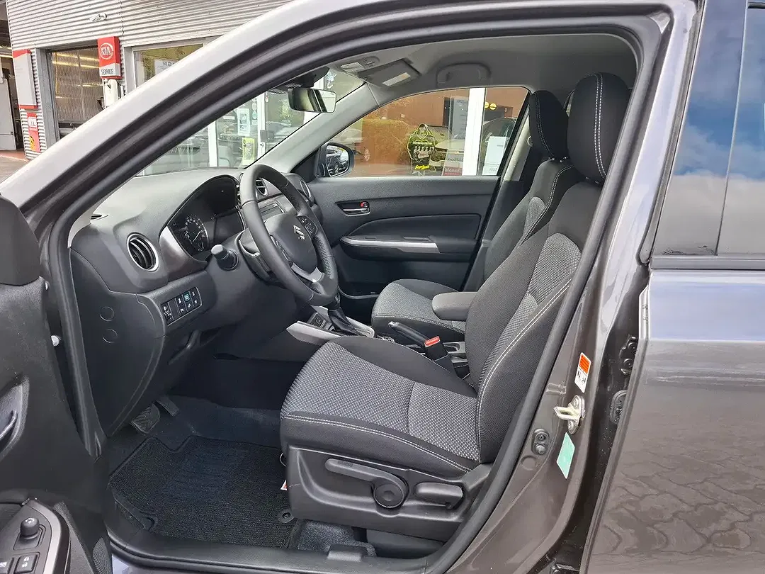 Suzuki Vitara - Thumbnail 10