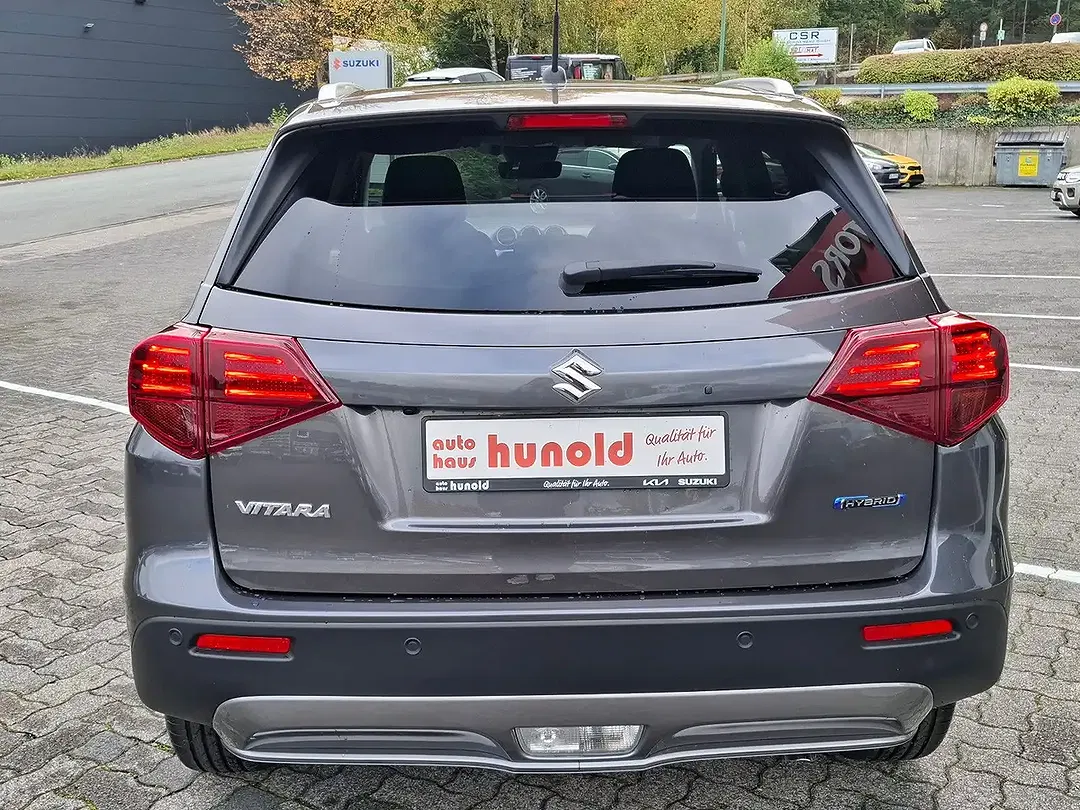 Suzuki Vitara - Thumbnail 6