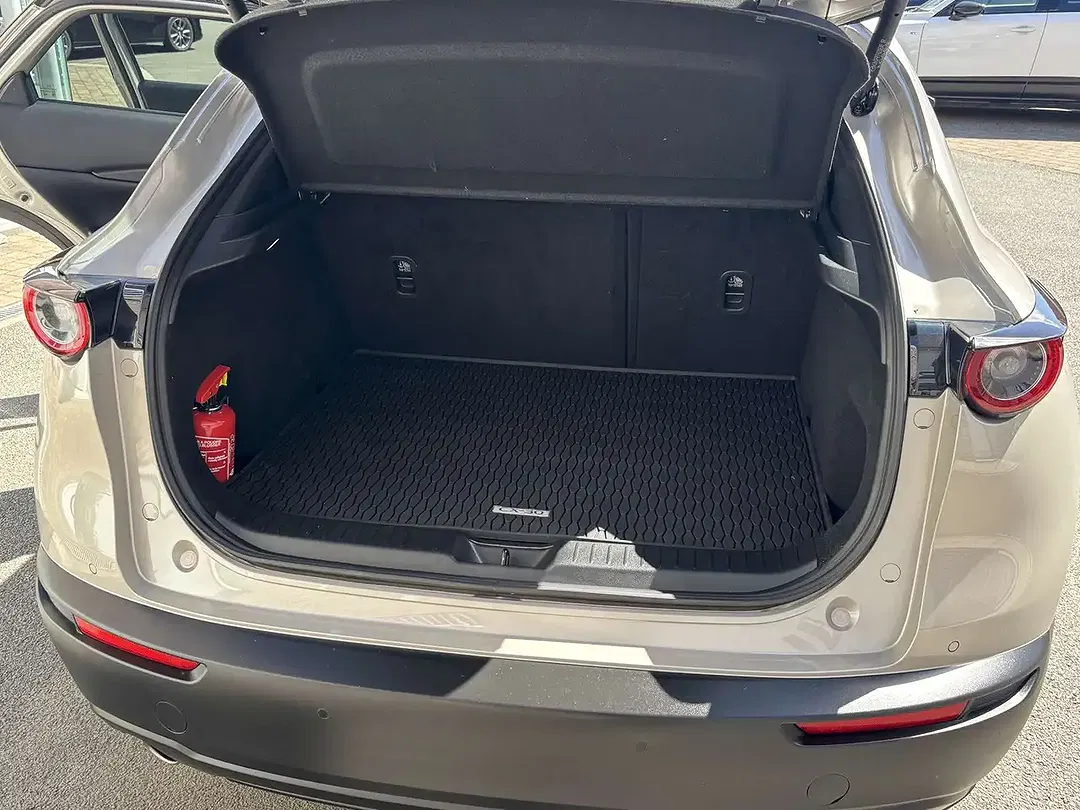 Mazda CX-30 - Thumbnail 9