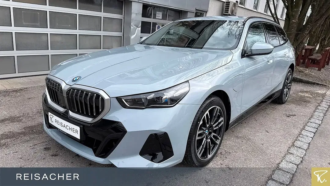 BMW 530 - Thumbnail 1