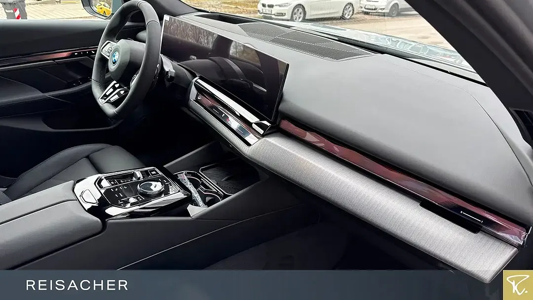 BMW 530 - Thumbnail 9