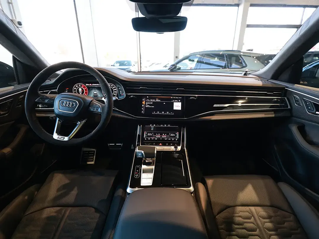 Audi RS Q8 - Thumbnail 7