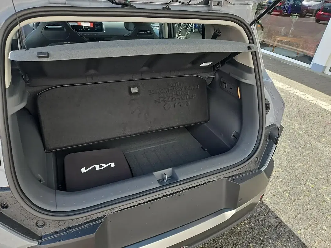 Kia EV2 - Thumbnail 12
