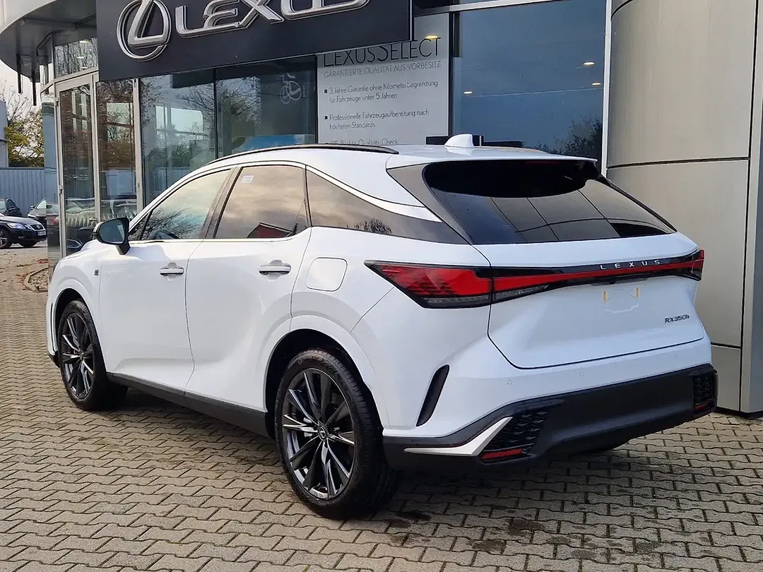 Lexus RX 450h - Thumbnail 4