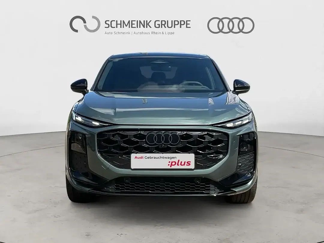 Audi Q3 - Thumbnail 8