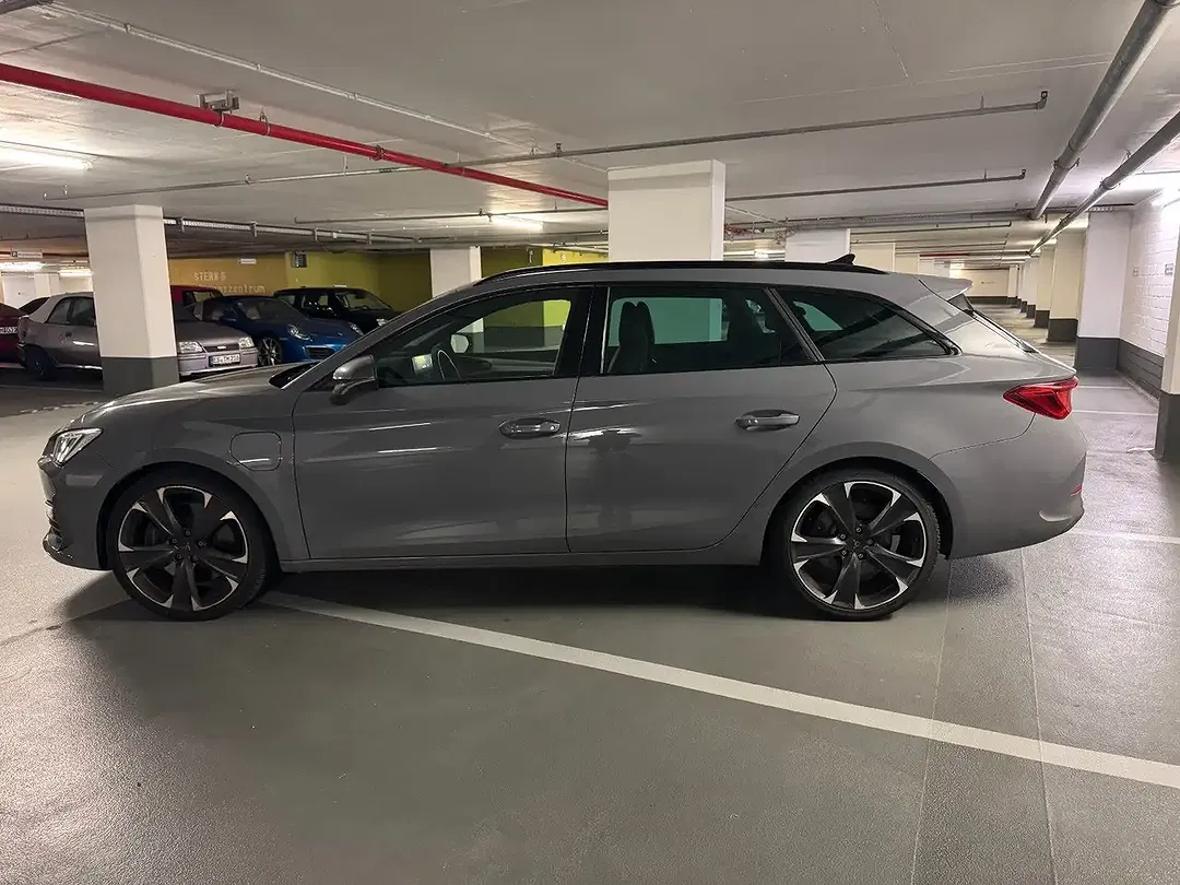 CUPRA Leon - Thumbnail 10