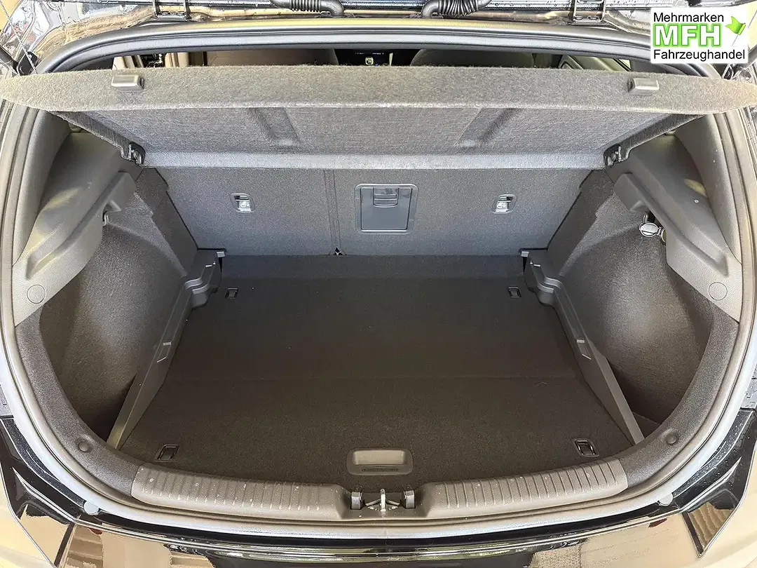 Hyundai i30 - Thumbnail 15
