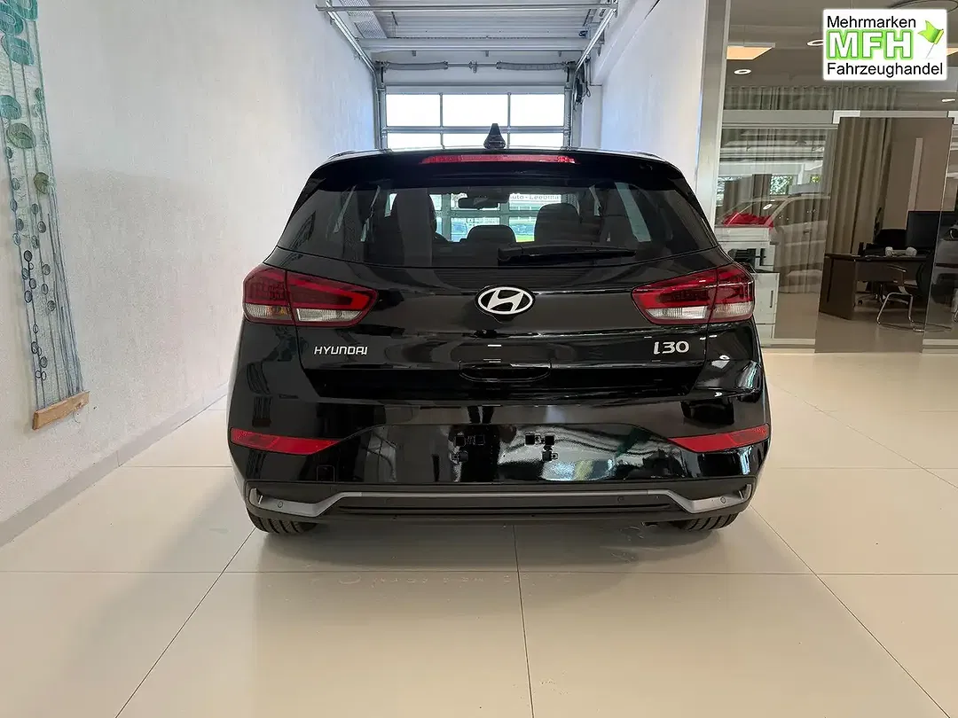 Hyundai i30 - Thumbnail 6