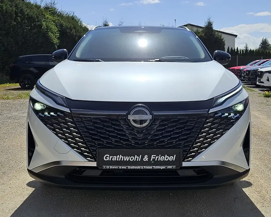 Nissan Qashqai - Thumbnail 2