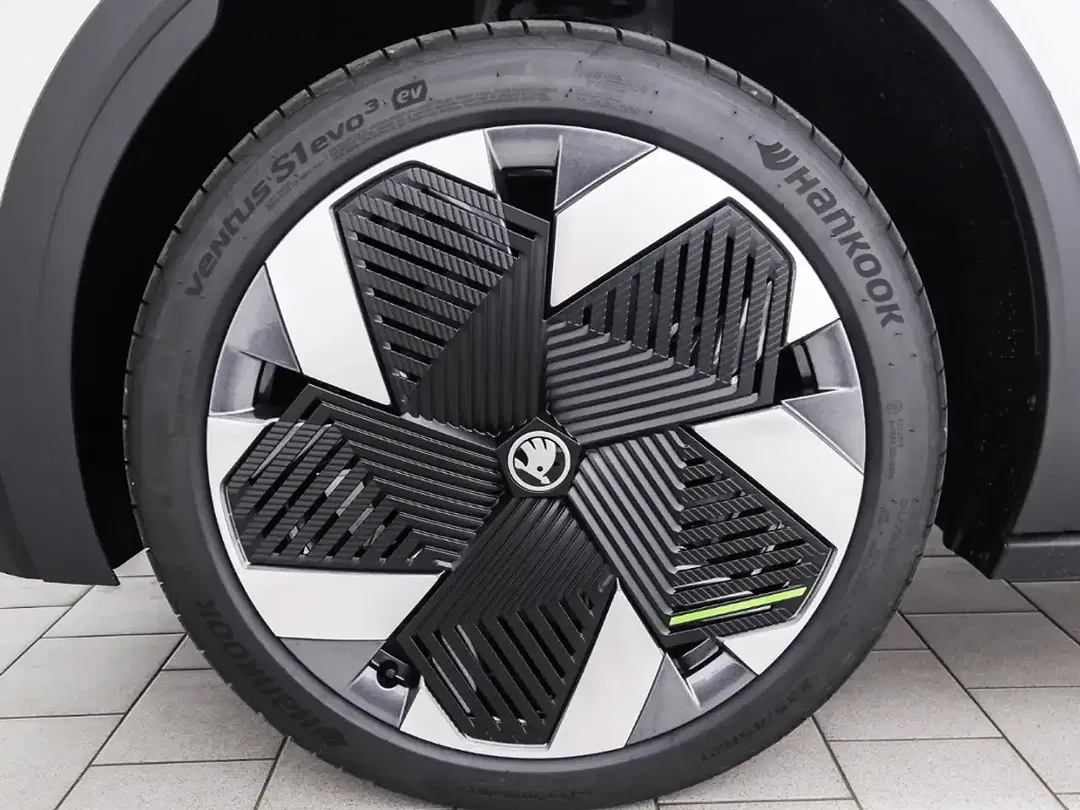Skoda Elroq - Thumbnail 3