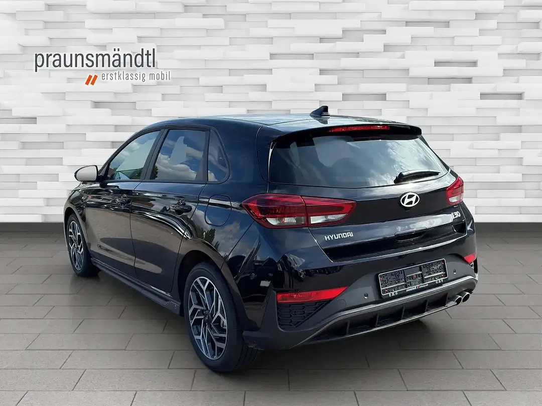 Hyundai i30 - Thumbnail 2