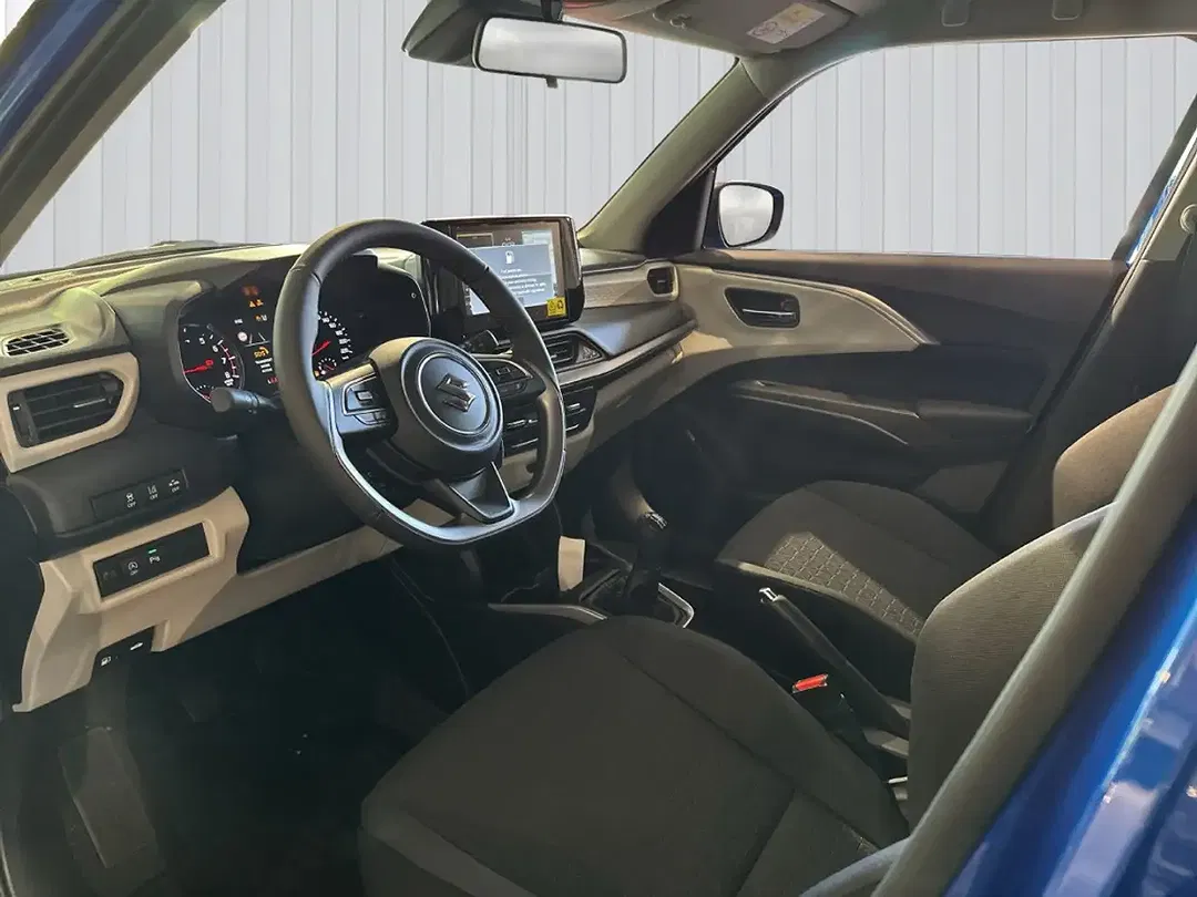 Suzuki Swift - Thumbnail 7