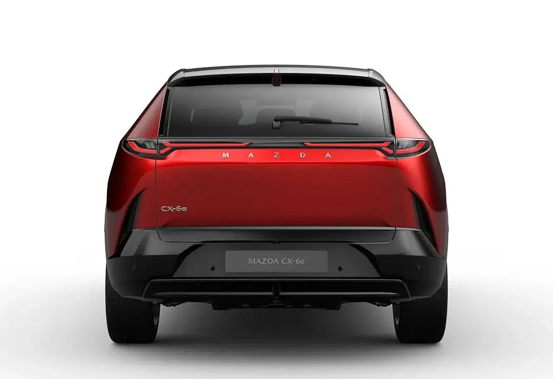 Mazda CX-6e - Thumbnail 4
