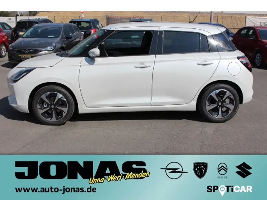 Suzuki Swift - Thumbnail 10