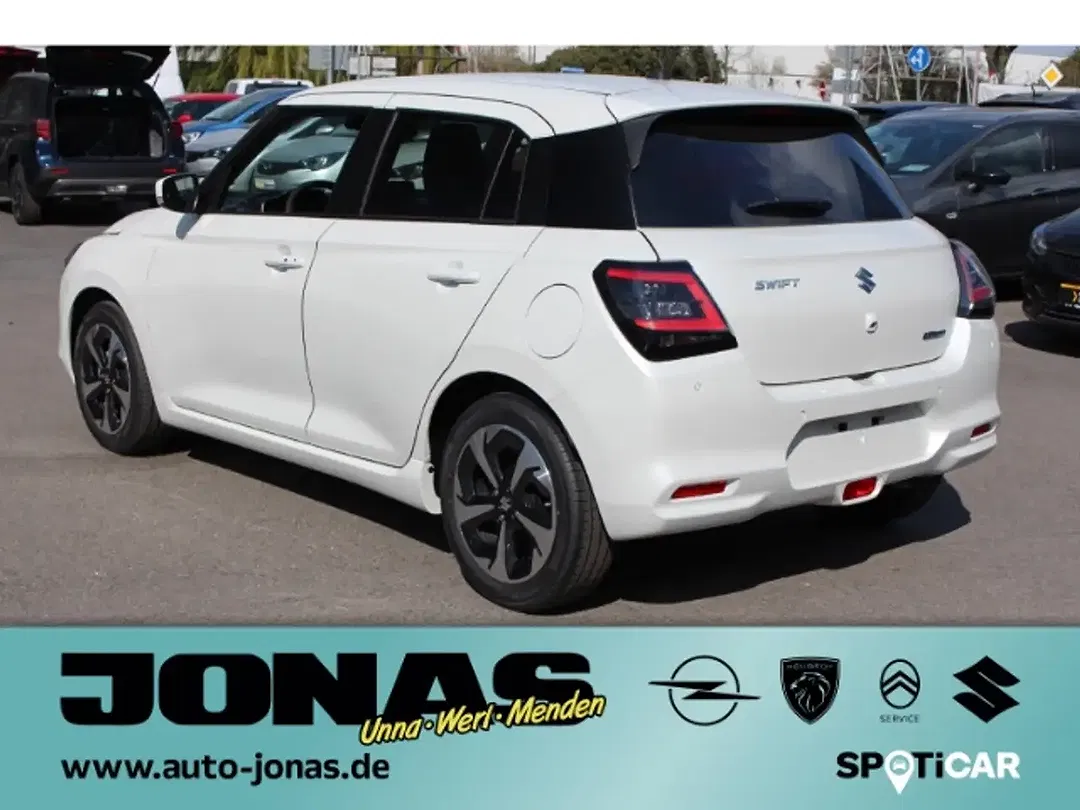 Suzuki Swift - Thumbnail 9