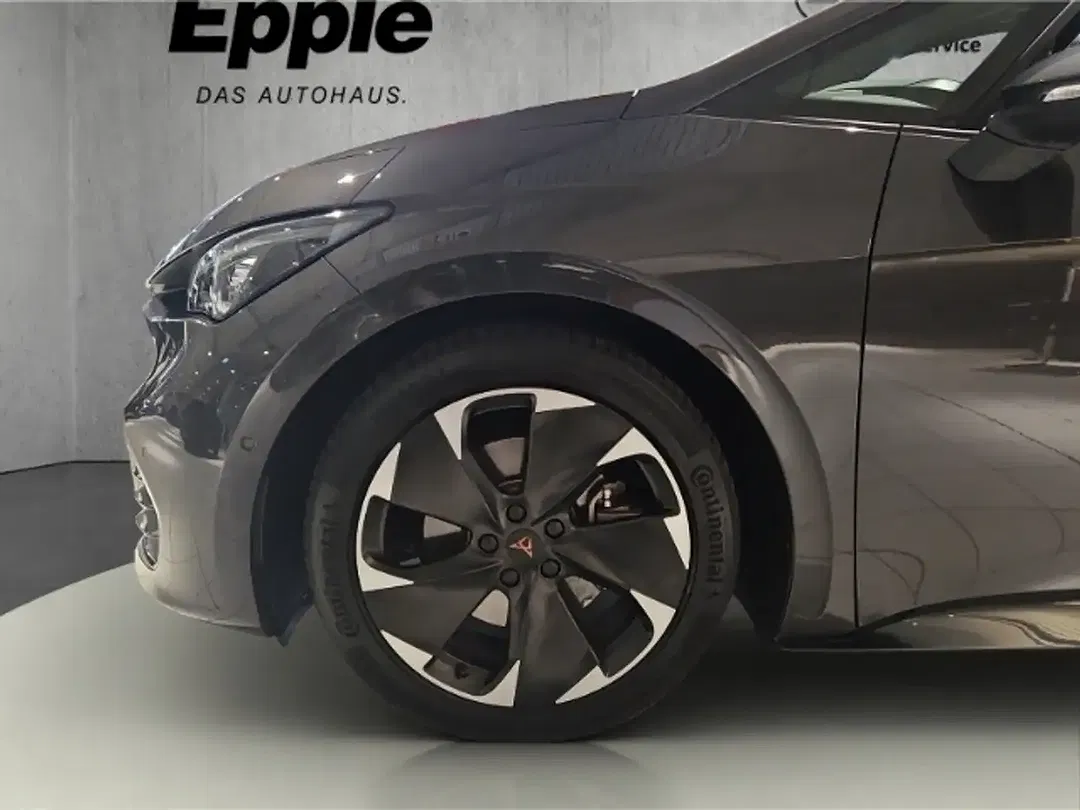 CUPRA Born - Thumbnail 4