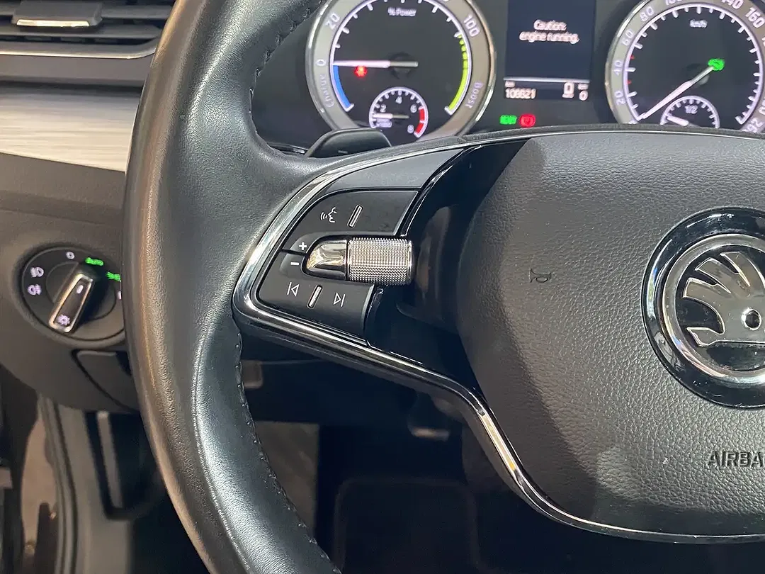 Skoda Superb - Thumbnail 15