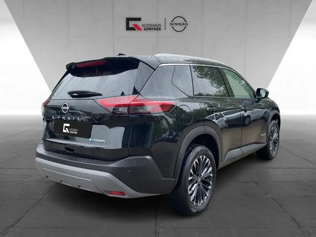 Nissan X-Trail - Thumbnail 3