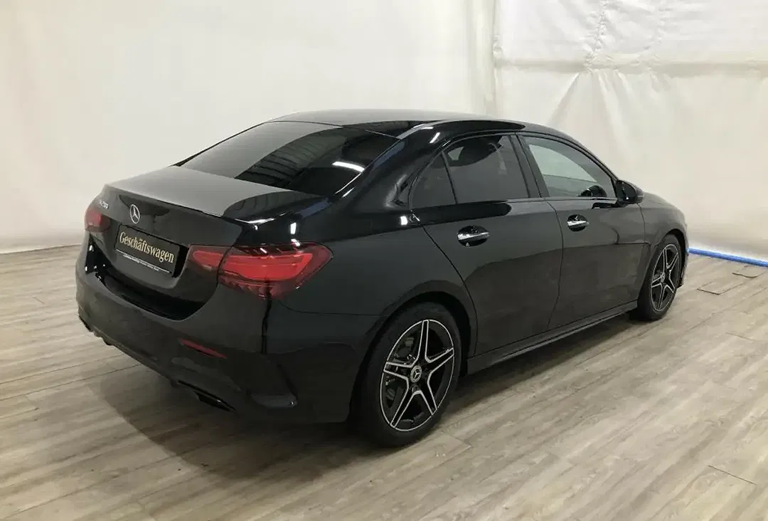 Mercedes-Benz A 200 - Thumbnail 5
