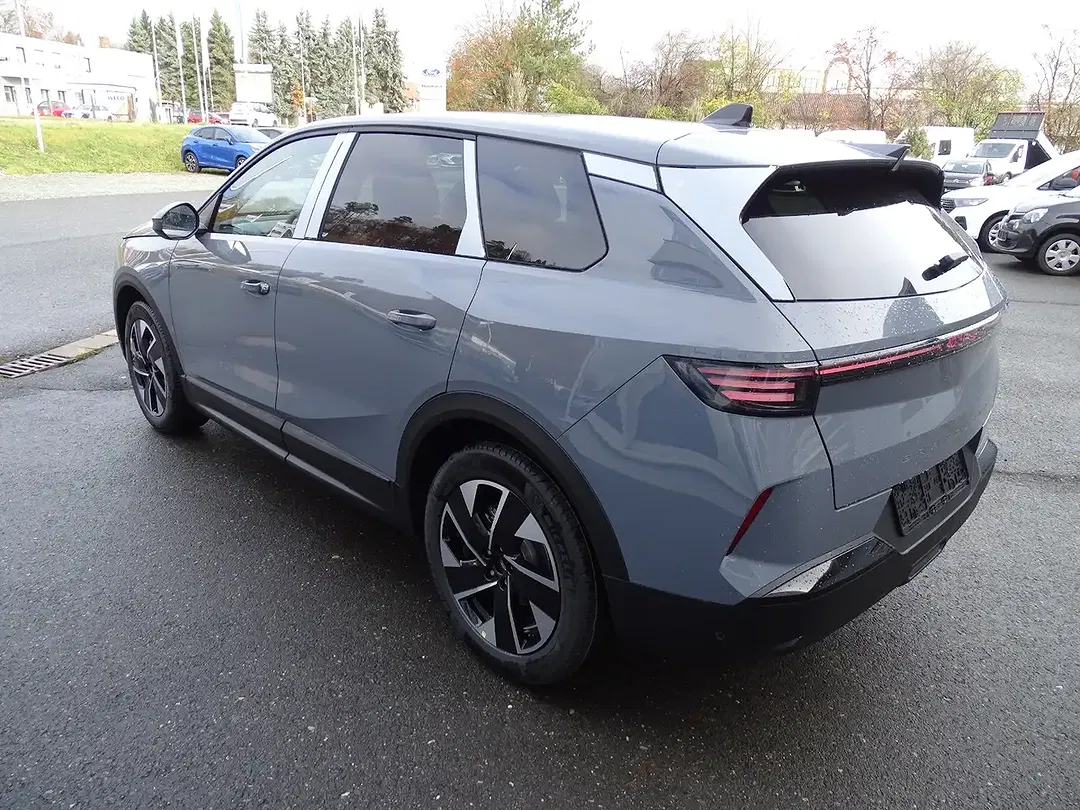 Opel Grandland - Thumbnail 4
