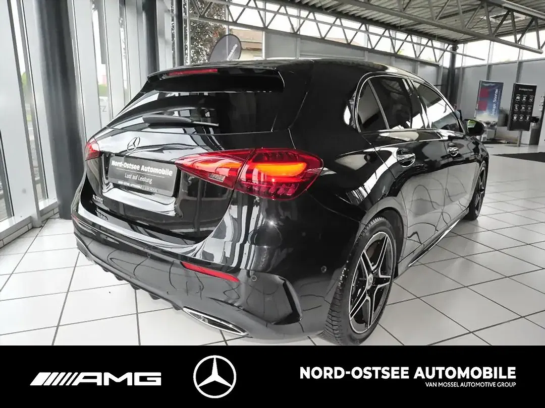 Mercedes-Benz A 200 - Thumbnail 4