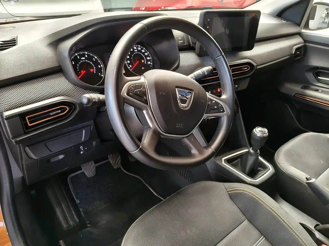 Dacia Sandero - Thumbnail 11