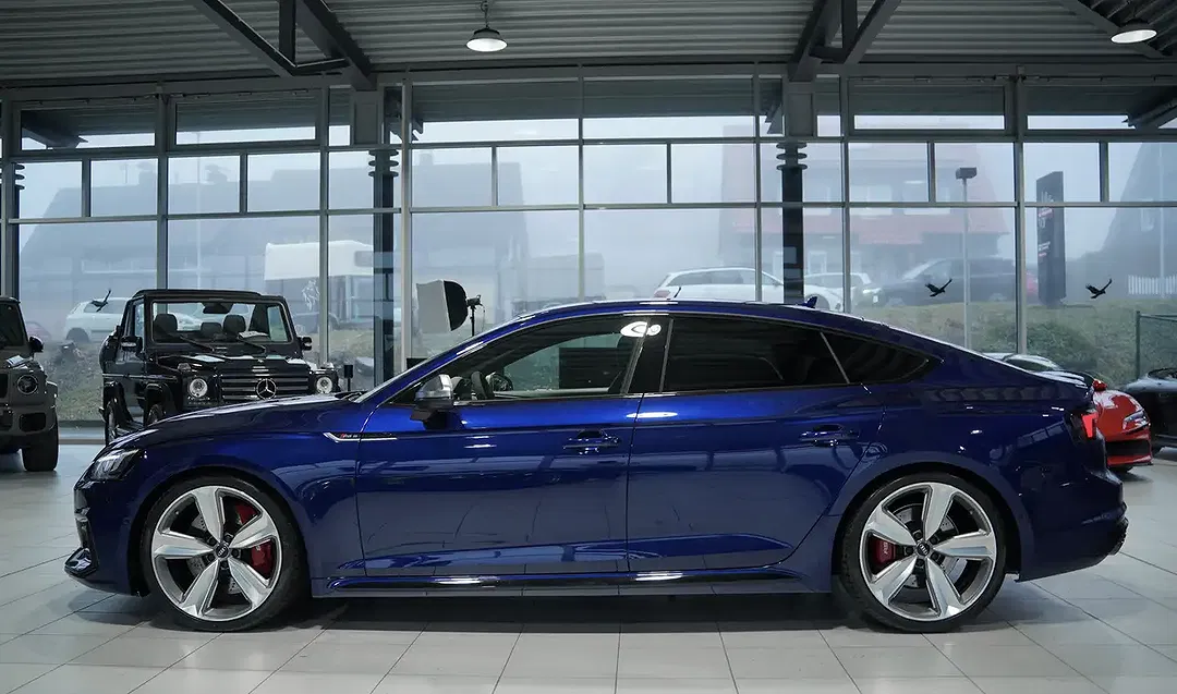 Audi RS5 - Thumbnail 9