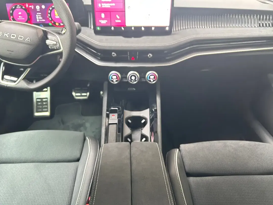 Skoda Superb - Thumbnail 14
