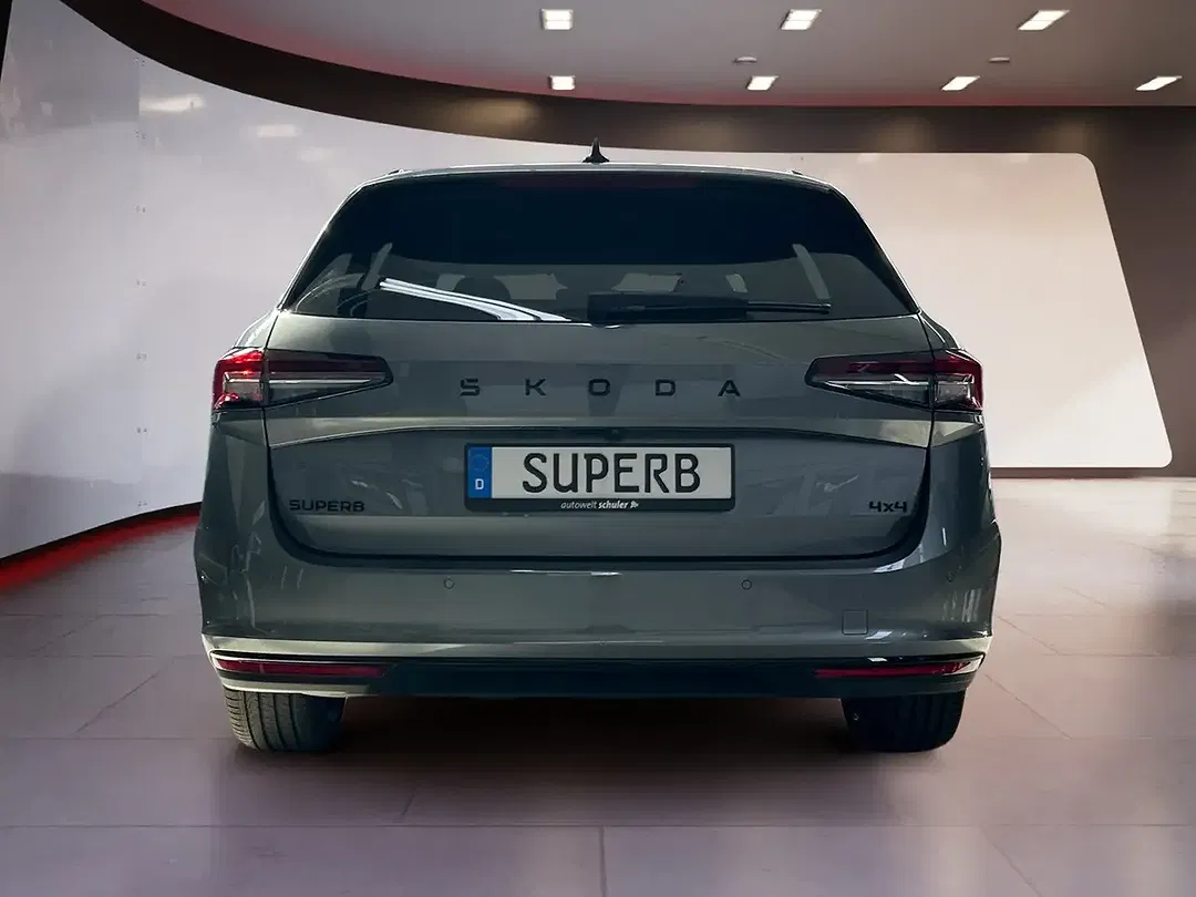 Skoda Superb - Thumbnail 4