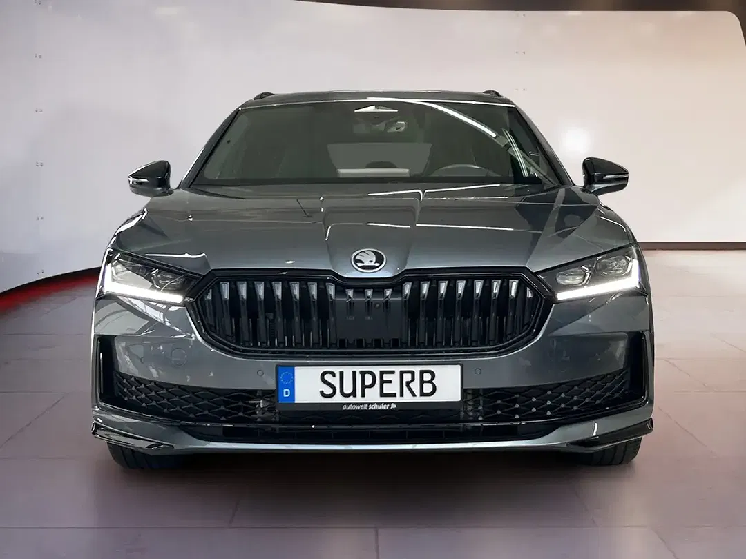 Skoda Superb - Thumbnail 5