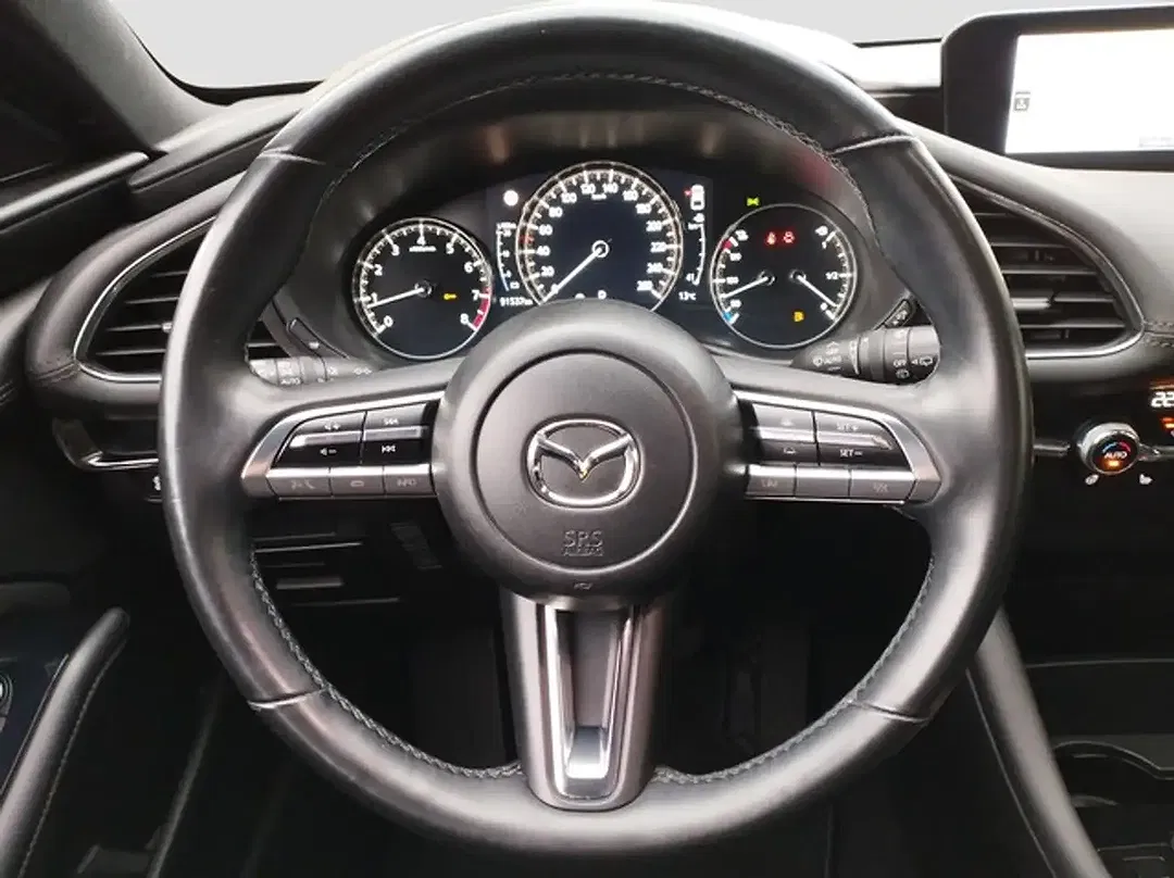 Mazda 3 - Thumbnail 7