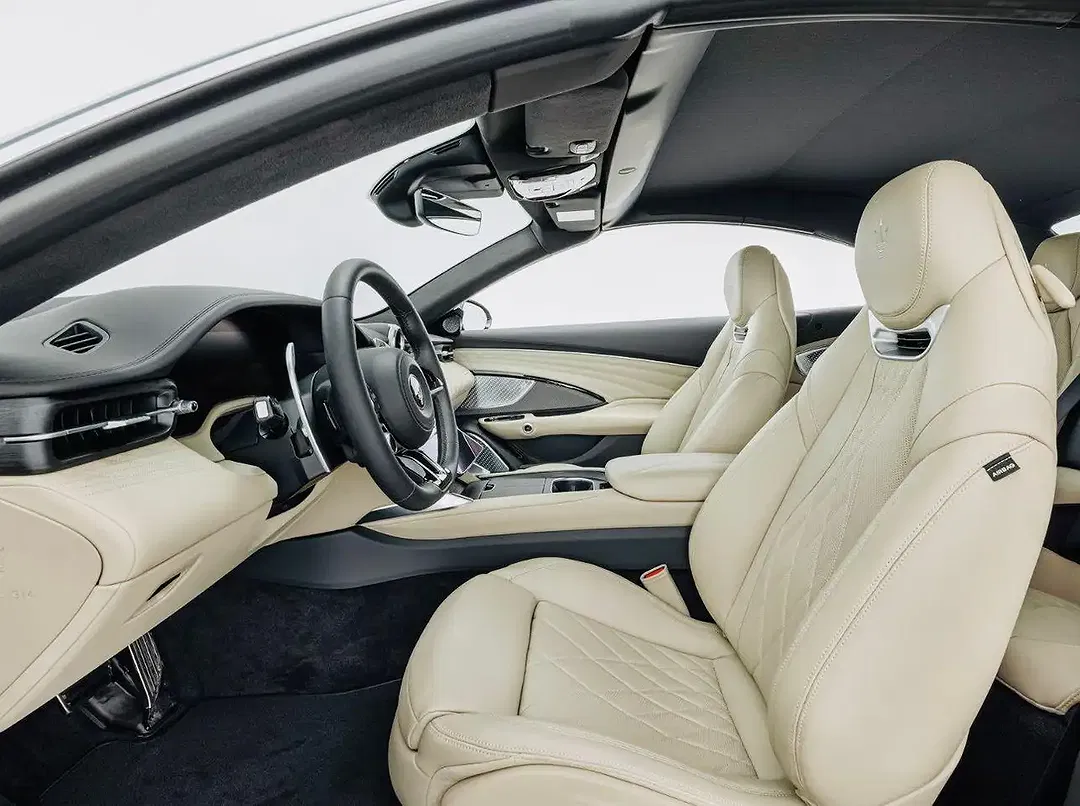 Maserati GranCabrio - Thumbnail 12