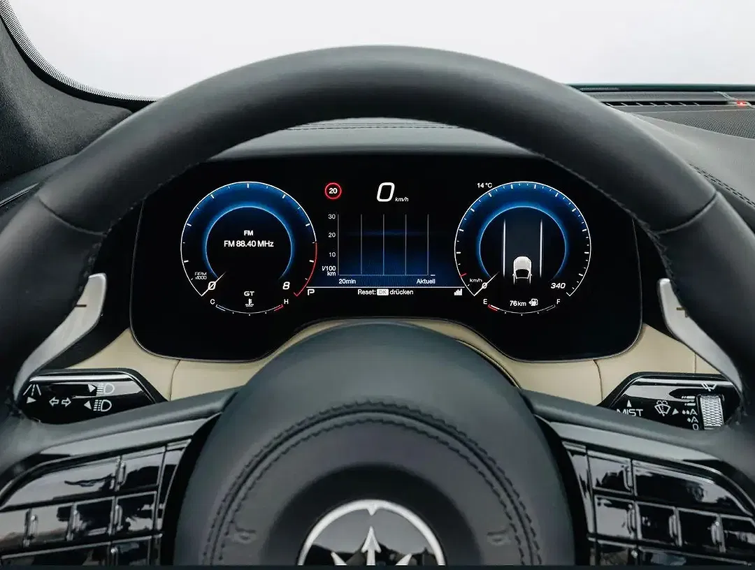 Maserati GranCabrio - Thumbnail 16