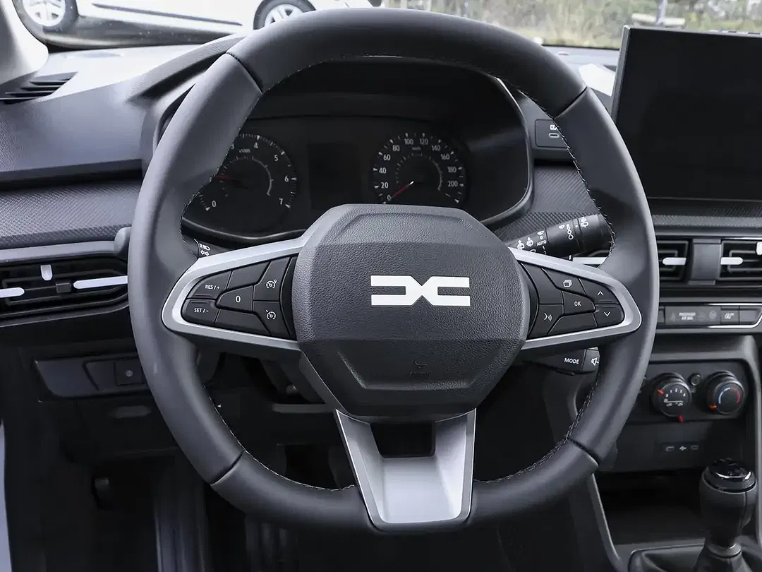 Dacia Sandero - Thumbnail 13